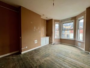 Photo 6- click for photo gallery